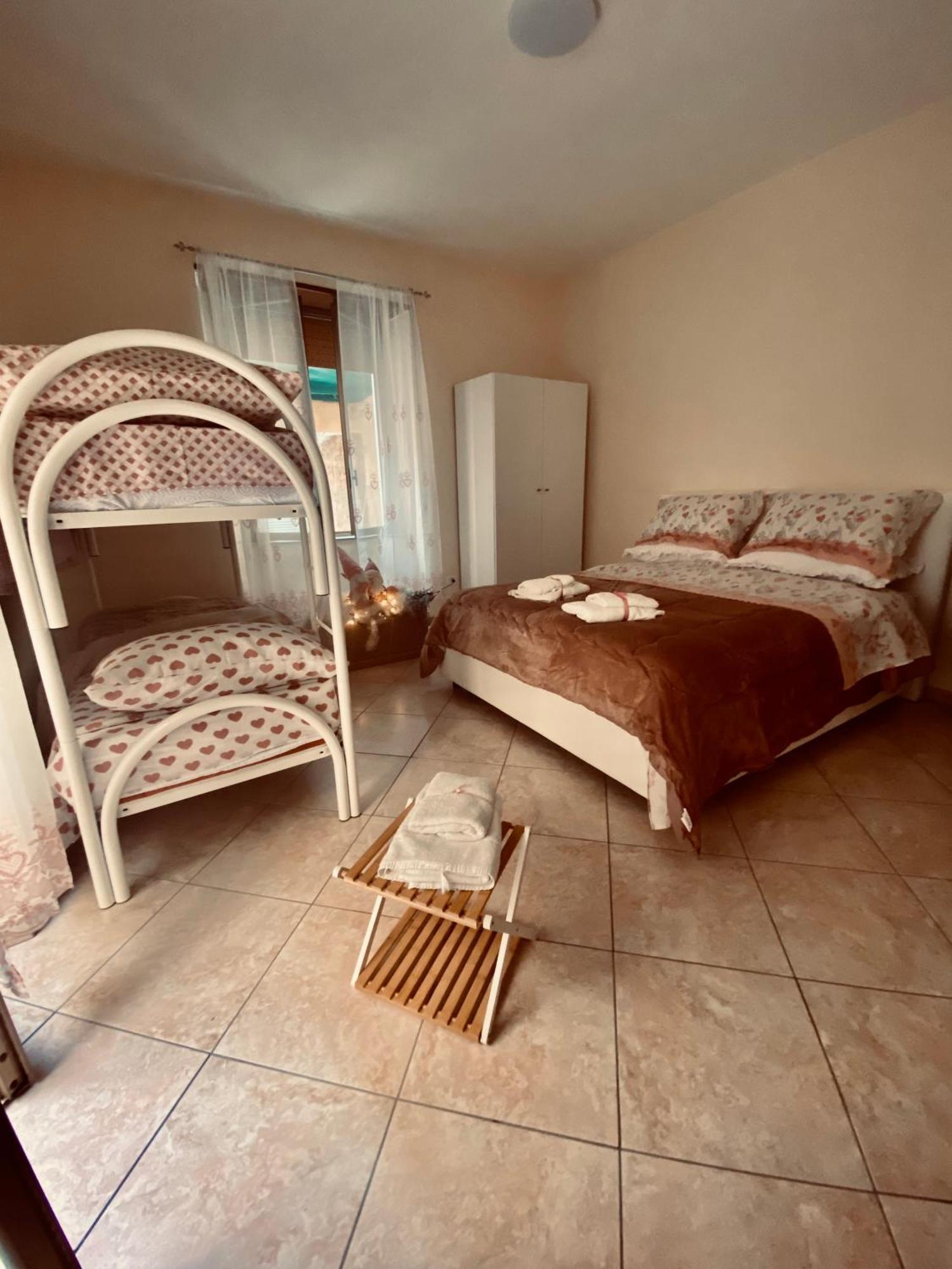 Blessingnarrowstreet95 Apartment *